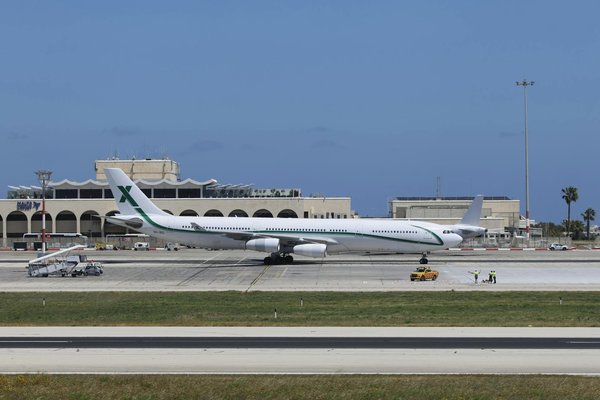 What Are the Must-See Ports for an Unforgettable UK Cruise Experience?