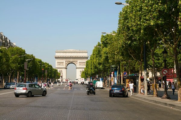 What Are the Hidden Benefits of Camping in the UK for Sustainable Tourism?